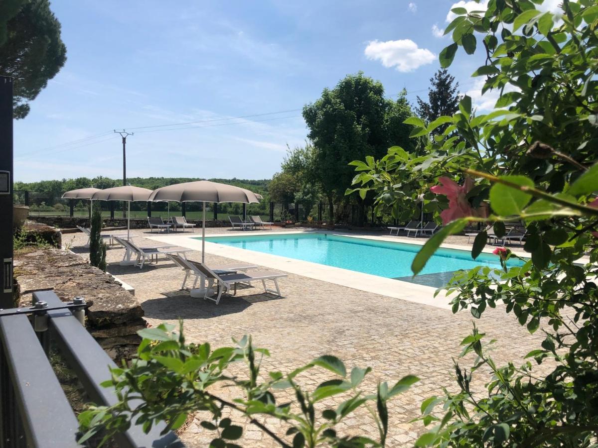 Bed and Breakfast Domaine De Monplaisir Caylus Exterior foto